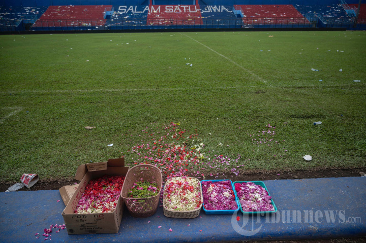 Kondisi Stadion Kanjuruhan Pasca Kerusuhan