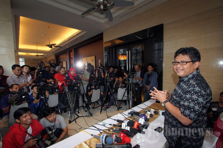 Hasto Kristiyanto Gelar Konpers Terkait Abraham Samad