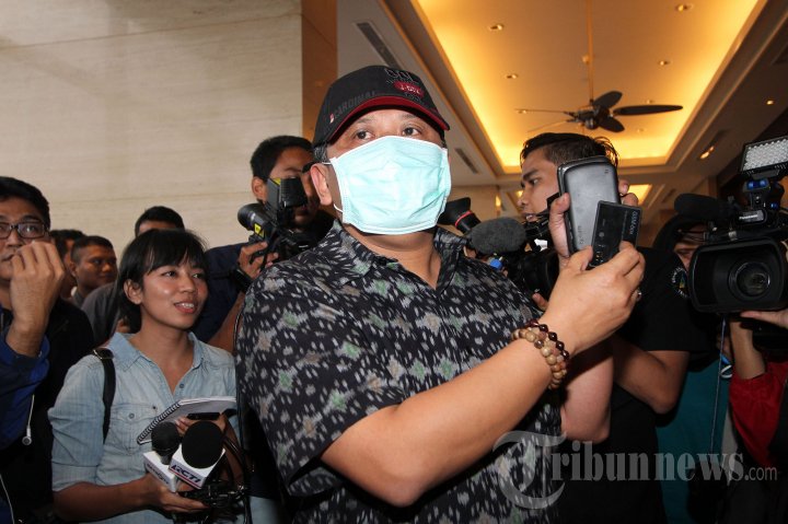 Hasto Kristiyanto Gelar Konpers Terkait Abraham Samad