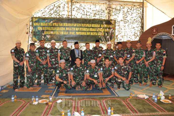 Konga Unifil Gelar Peringatan Isra Mi