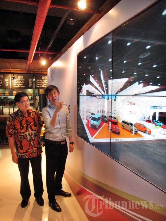 Konsep Booth Toyota pada IIMS 2016