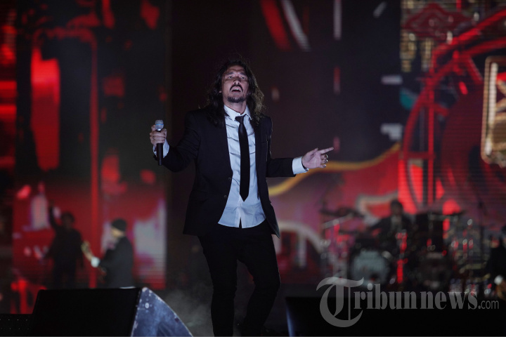 Konser 30 Tahun Dewa 19 di JIS