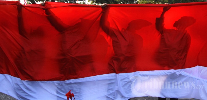 Kota Malang Kibarkan Bendera 25 Meter