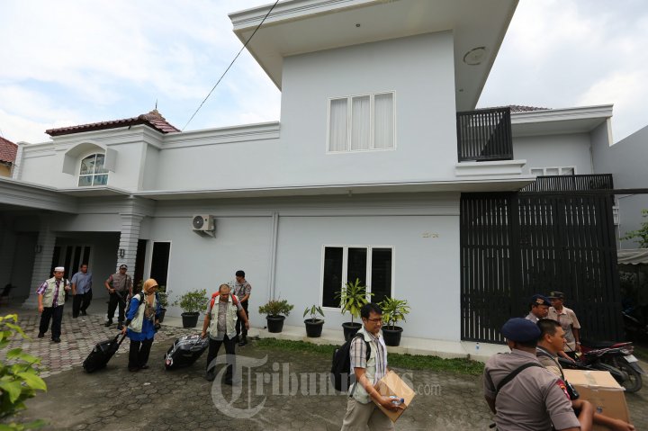 KPK Geledah Rumah Mantan Wakil Ketua DPRD Sumut