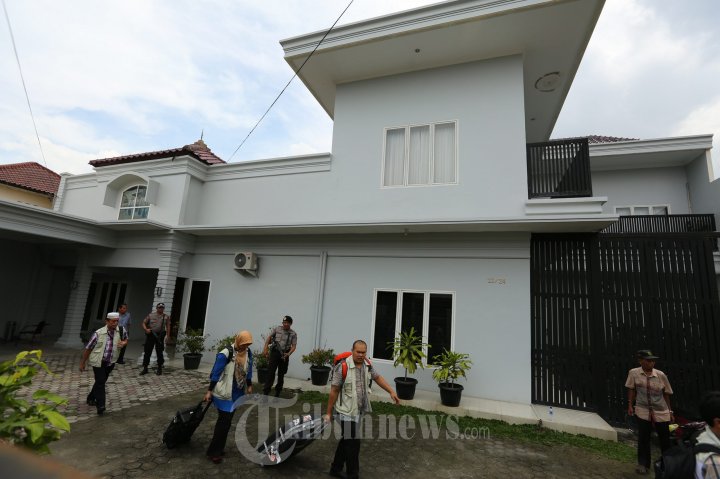 KPK Geledah Rumah Mantan Wakil Ketua DPRD Sumut