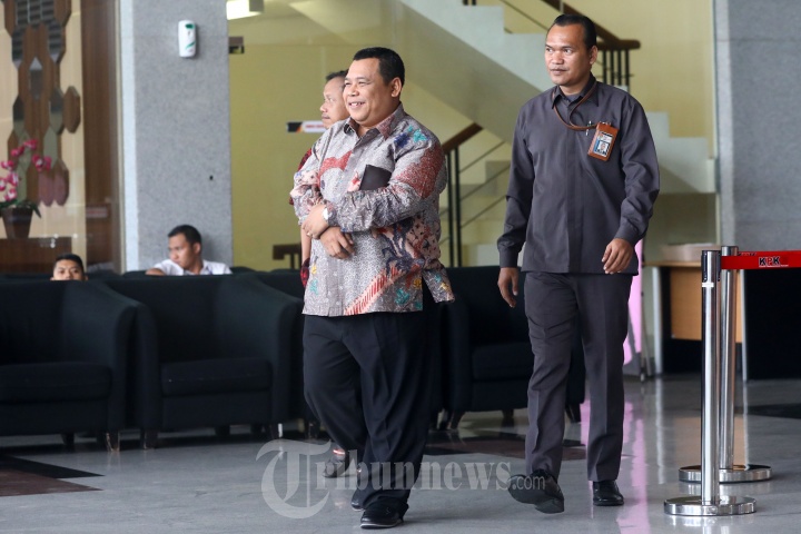 KPK Periksa Anggota DPR Fathan