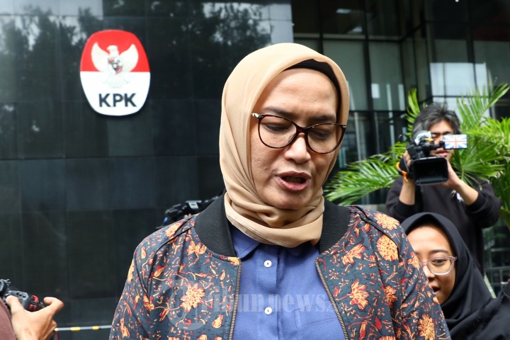 KPK Periksa Komisioner KPU Evi Novida Ginting