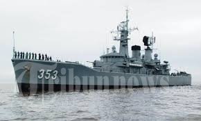 KRI Yos Sudarso Bawa Penyelam Pasang Mooring Bouy