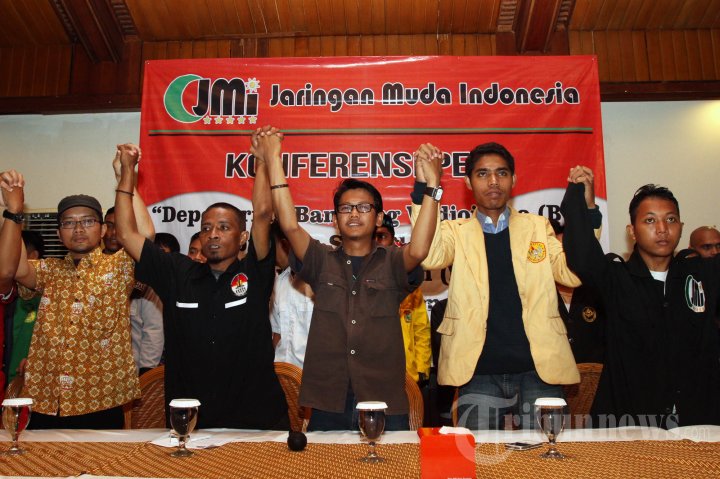 Kritisi Kasus Mantan Pimpinan KPK