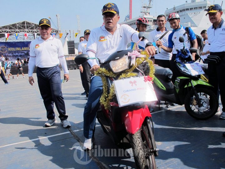 KSAL dan Panglima Kolinlamil Hadiri HUT Kolinlamil