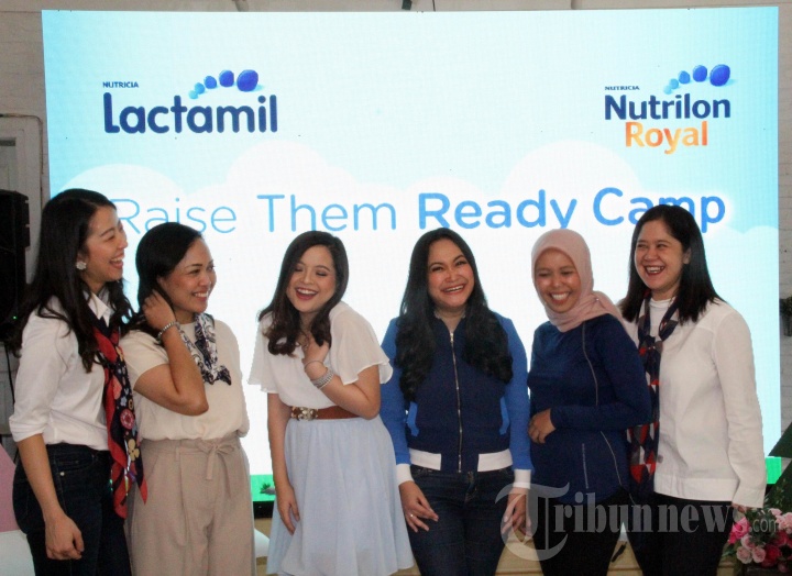 Lactamil dan Nutrilon Royal Kampanyekan Raise Them Ready