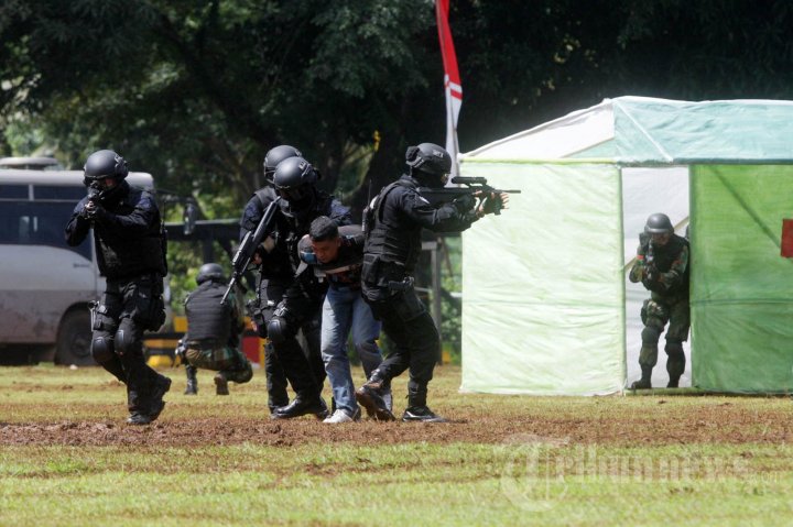 Latihan Gabungan Penanggulangan Teroris