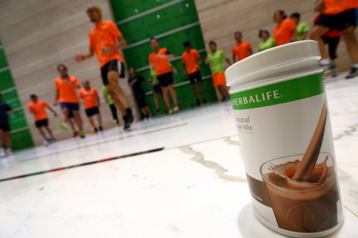 Latihan Jelang Lomba Lari Herbal Life Run 2015