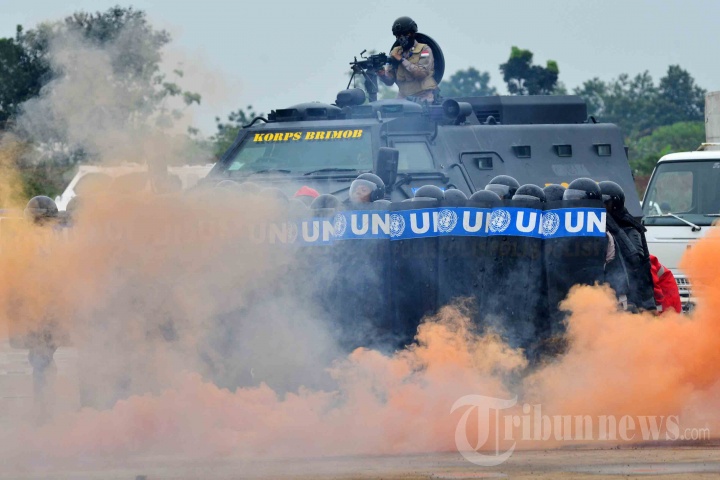 Latihan Pasukan Penjaga Perdamaian Polri - PBB
