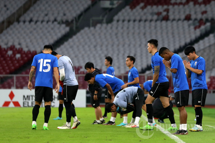 Latihan Timnas Thailand Jelang Hadapi Timnas Indonesia