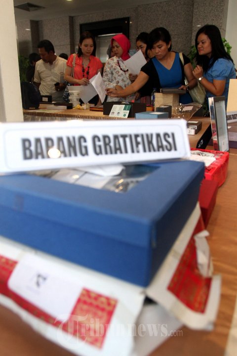 Lelang Barang Gratifikasi KPK