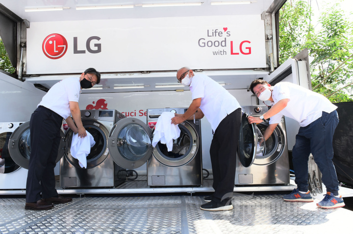 LG Bersama PMI Gelar Acara Mencuci Sehat