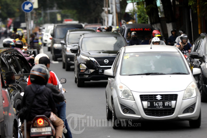 Libur Idul Adha, Kendaraan Luar Malang Mulai Padati Jalan