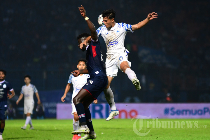 Liga 1 2022 : Arema FC Kalahkan PSIS Semarang