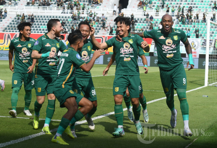 Liga 1 : Persebaya Kalahkan PSS Sleman 2-1