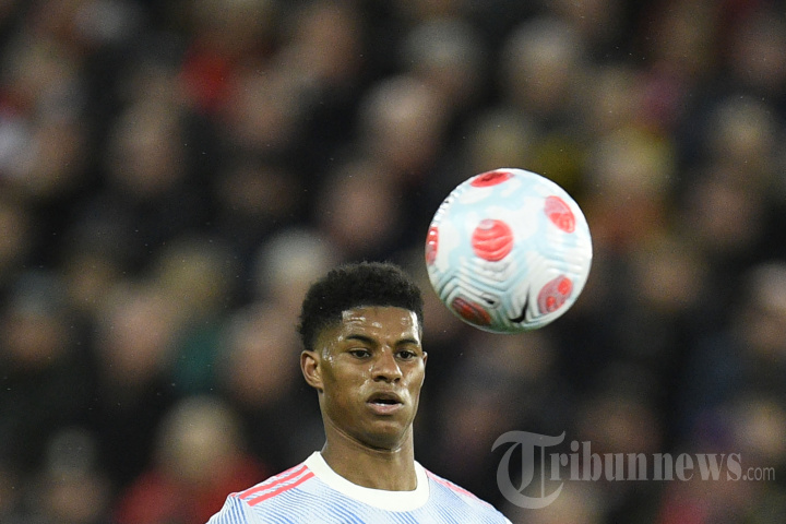 Liverpool Cukur Manchester United di Anfield