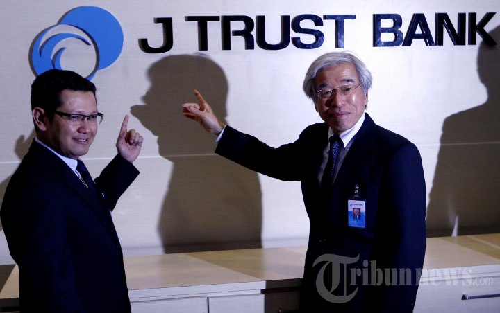 Logo Baru Bank J Trust