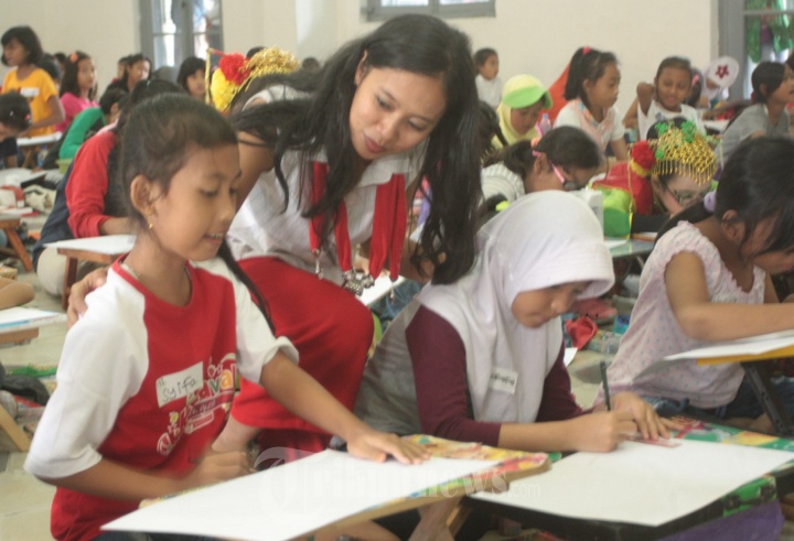 Lomba Menggambar Sambut Hari Pendidikan Nasional