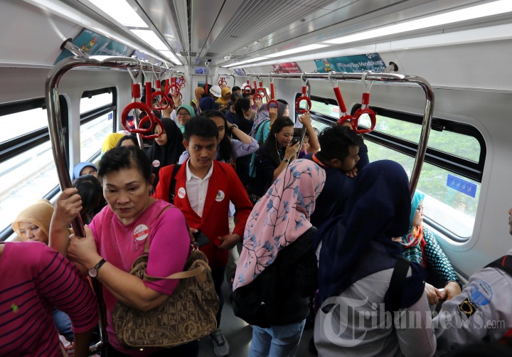 LRT Siap Layani Warga Jakarta