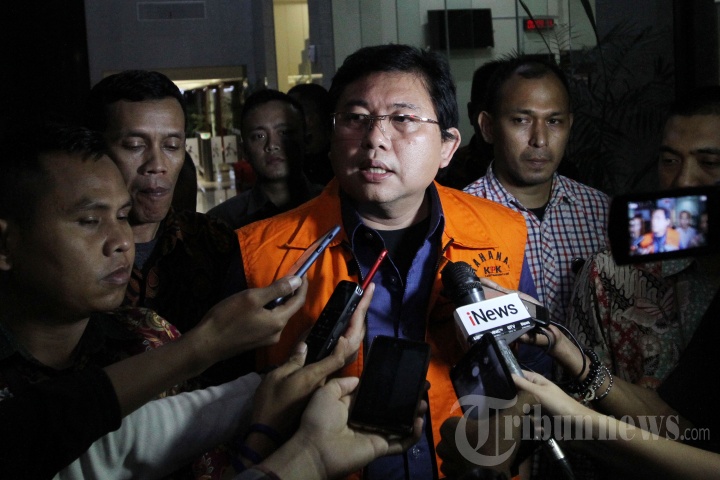 Lucas Jadi Tersangka KPK