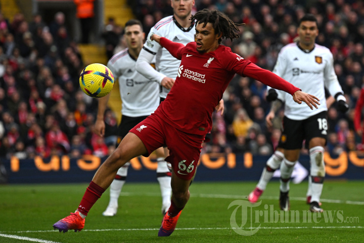 Lumat MU, Liverpool Pesta Gol di Anfield