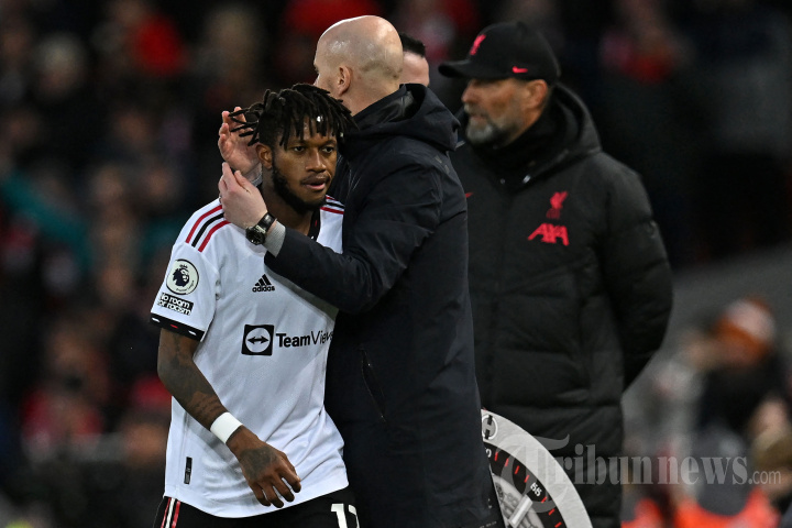 Lumat MU, Liverpool Pesta Gol di Anfield