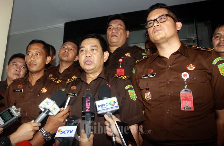 M Nasrun Konpers P21 Jessica Wongso