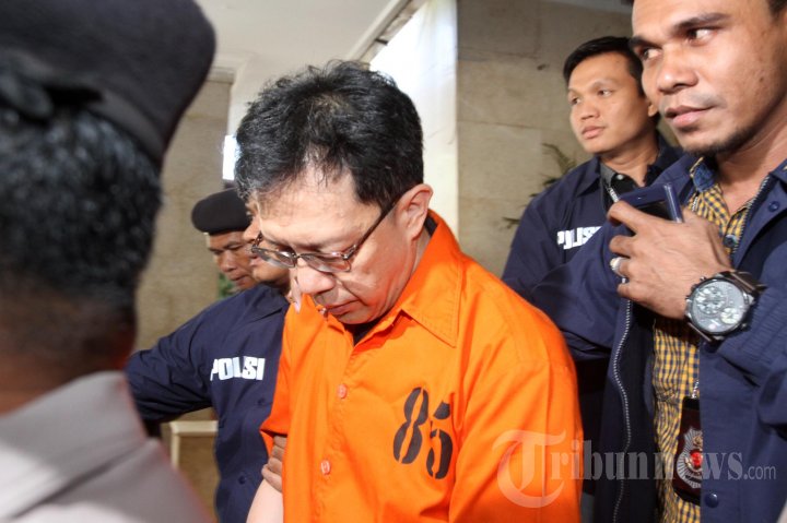 Mabes Polri Serahkan Hartawan Aluwi Ke Kejagung