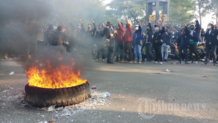 Mahasiswa Kota Tangerang Dukung Perjuangan Buruh