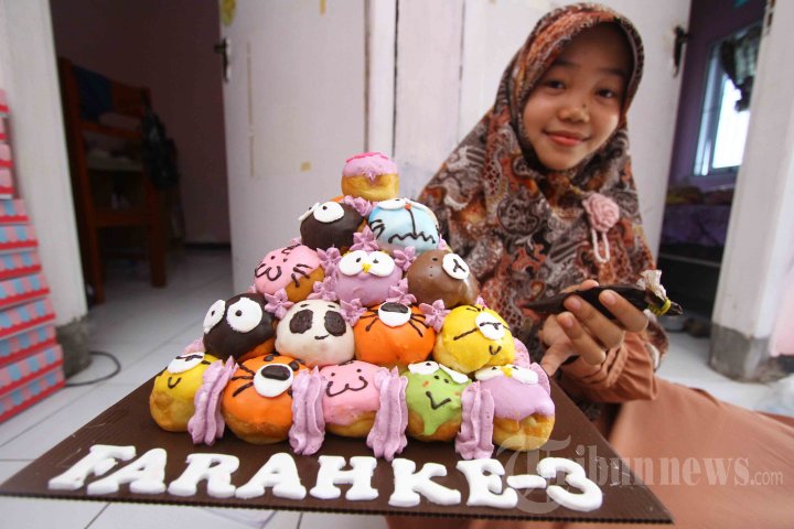 Makanan Kreatif Donat Karakter