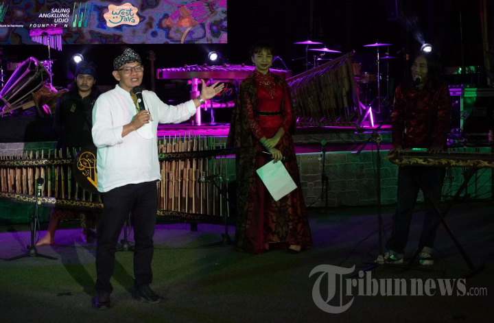 Malam Puncak Angklung Pride 2021 di Saung Angklung Udjo