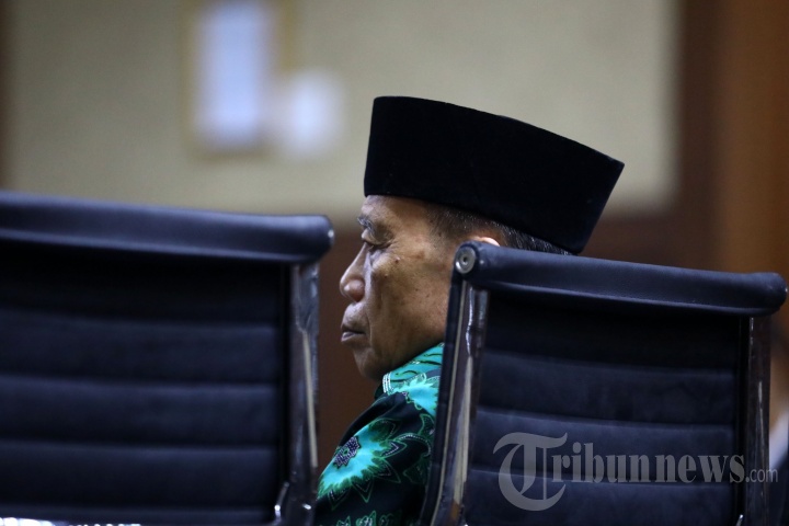 Mantan Anggota DPR Amin Santono Dituntut 10 Tahun Penjara
