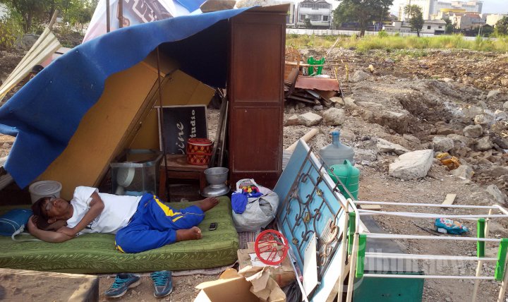Mantan Atlet Senam Sakit Ginjal, Telantar, dan Tergusur