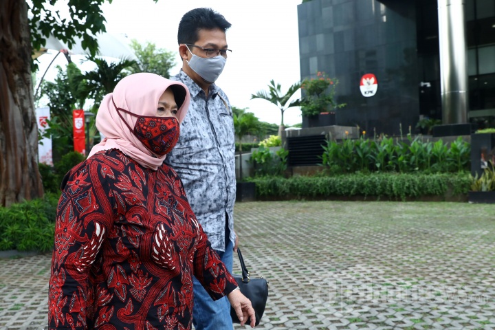 Mantan Bupati Bogor Nurhayati Diperiksa KPK