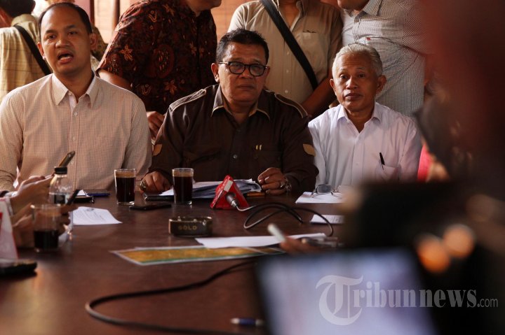 Mantan Pegawai Merpati Tagih Hak Pegawai