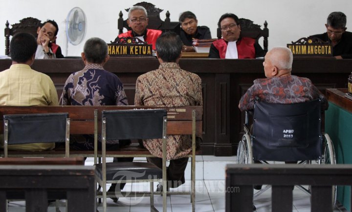 Mantan Walkot Herman Sutrisno Jadi Saksi Kasus Korupsi