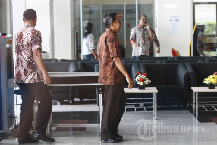 Mantan Wapres Boediono Diperiksa KPK