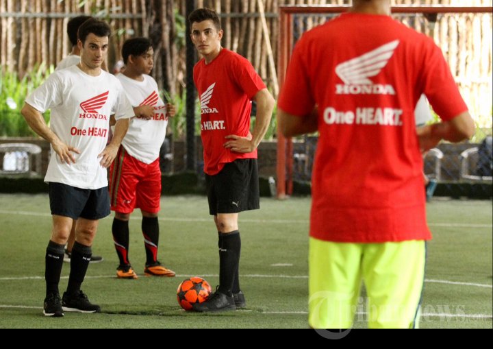 Marc Marquez dan Pedrosa Bermain Futsal di Jakarta