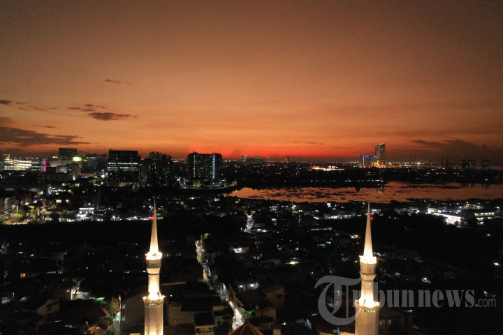 Masjid Luar Batang di Penjaringan Jakarta Utara