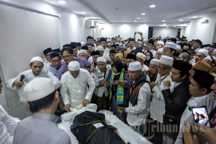 Mbah Moen Wafat di Tanah Suci