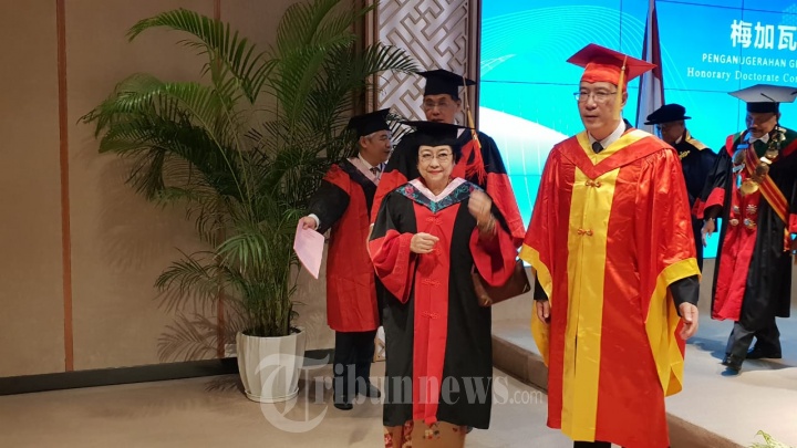 Megawati Terima Gelar Doktor Kehormatan Fujian Normal University