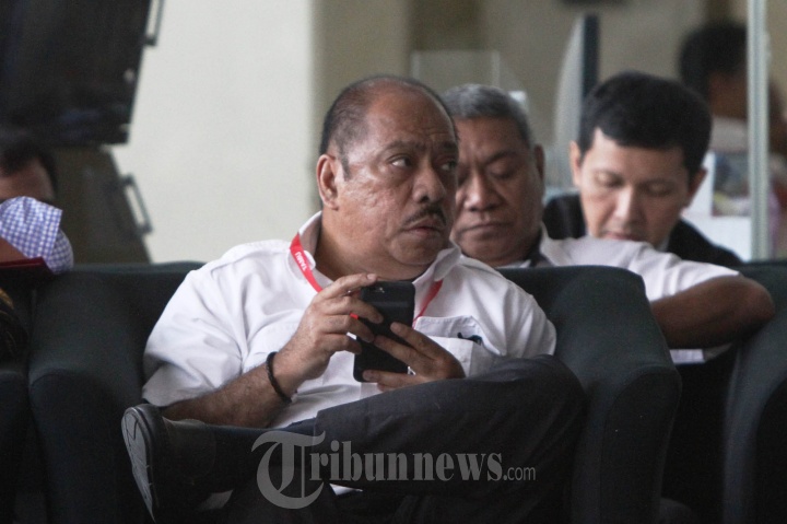 Melchias Marcus Mekeng Diperiksa KPK