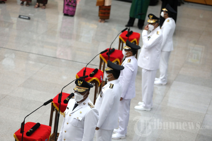 Mendagri Lantik Penjabat Gubernur 5 Provinsi