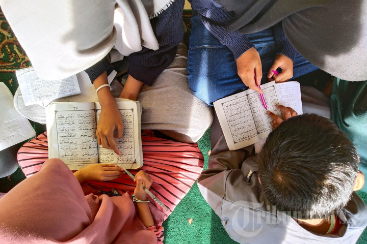 Mengaji Sore di Pondok Yatim Ad-Infinitum