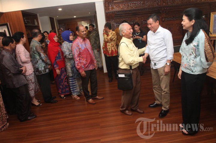 Menhub Jonan Gelar Open House